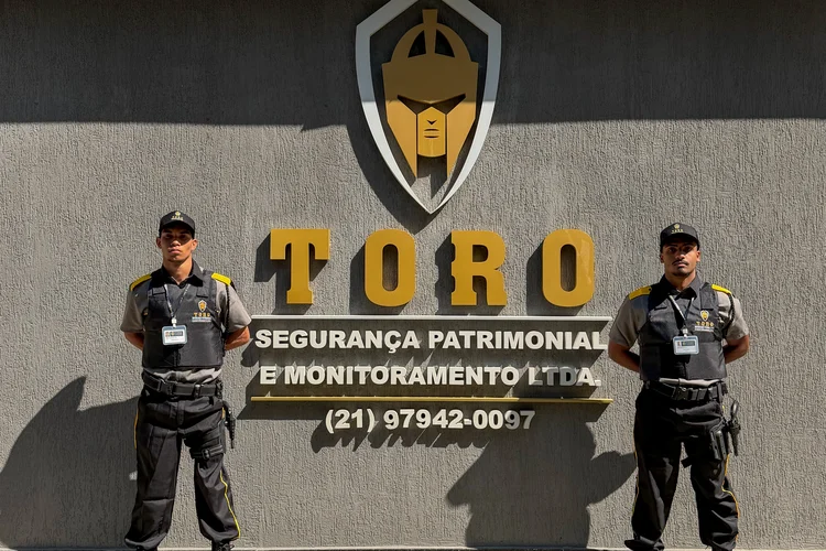 Sede Toro Segurança - Fachada e Viatura
