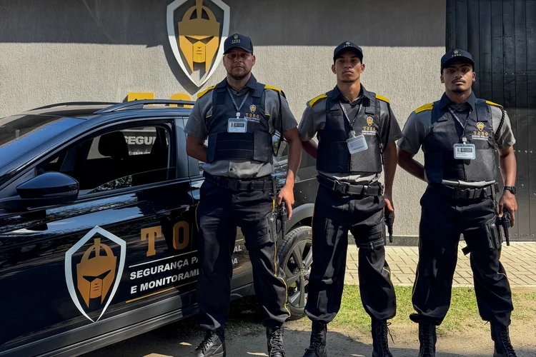 Equipe Operacional e Viatura Toro